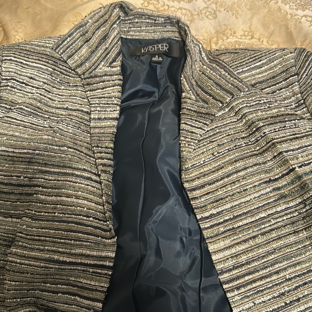 Kasper size 4 ladies blazer
